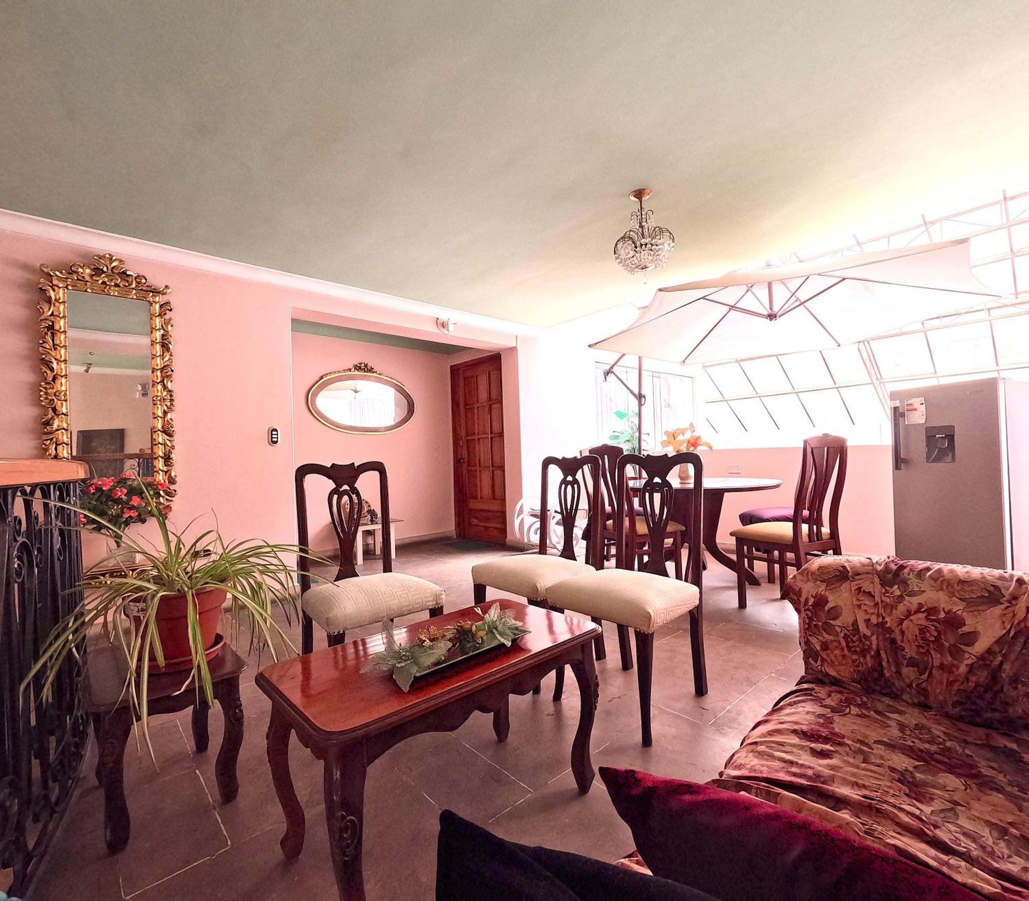 Residencial Belle Maison クスコ エクステリア 写真