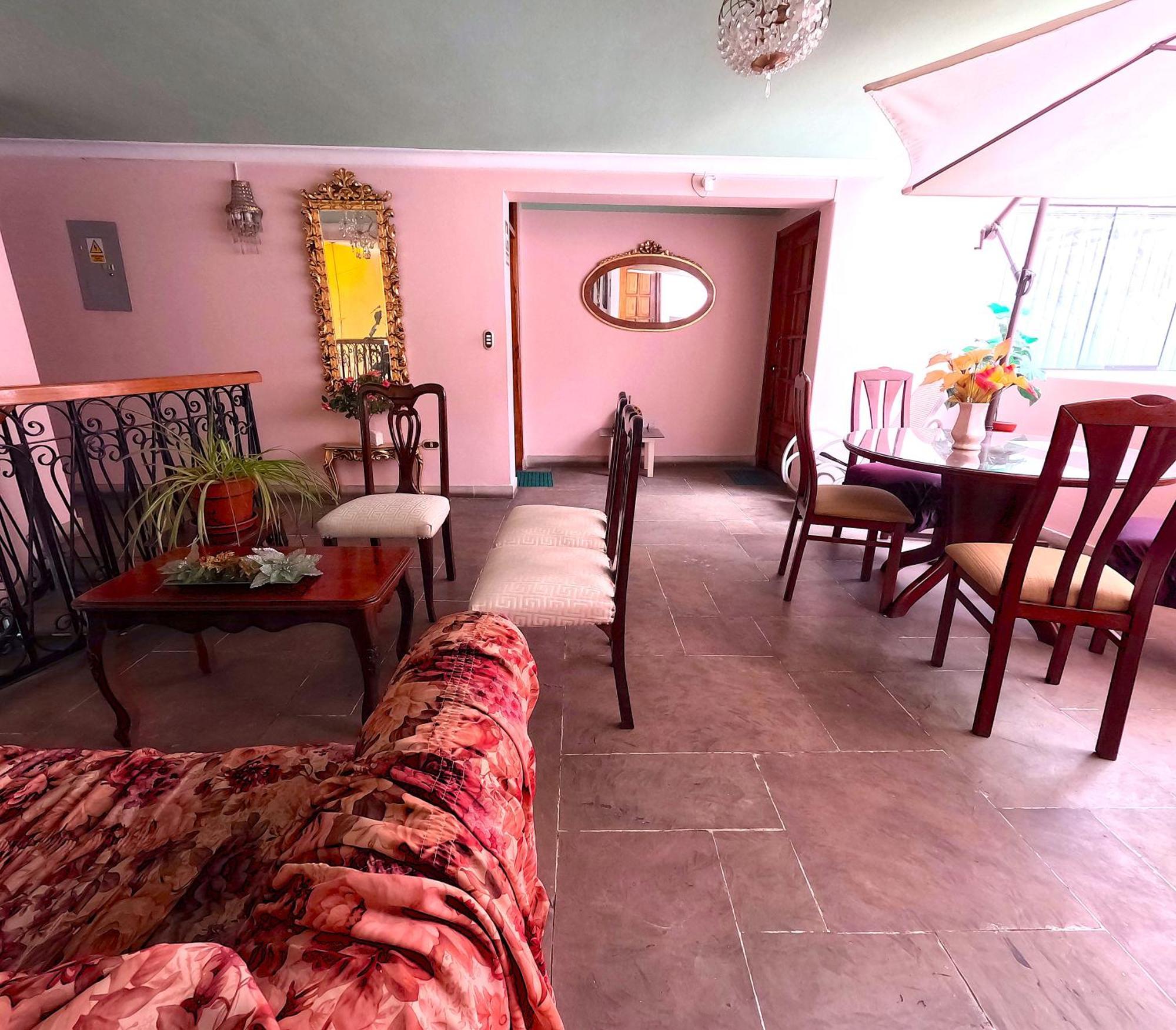 Residencial Belle Maison クスコ エクステリア 写真